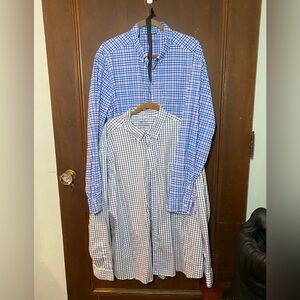 Vineyard Vines Blue and White Checkered Casual Button Down Shirts